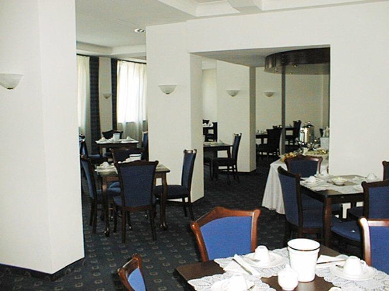 Hotel Mediterraneo チビタベッキア レストラン 写真
